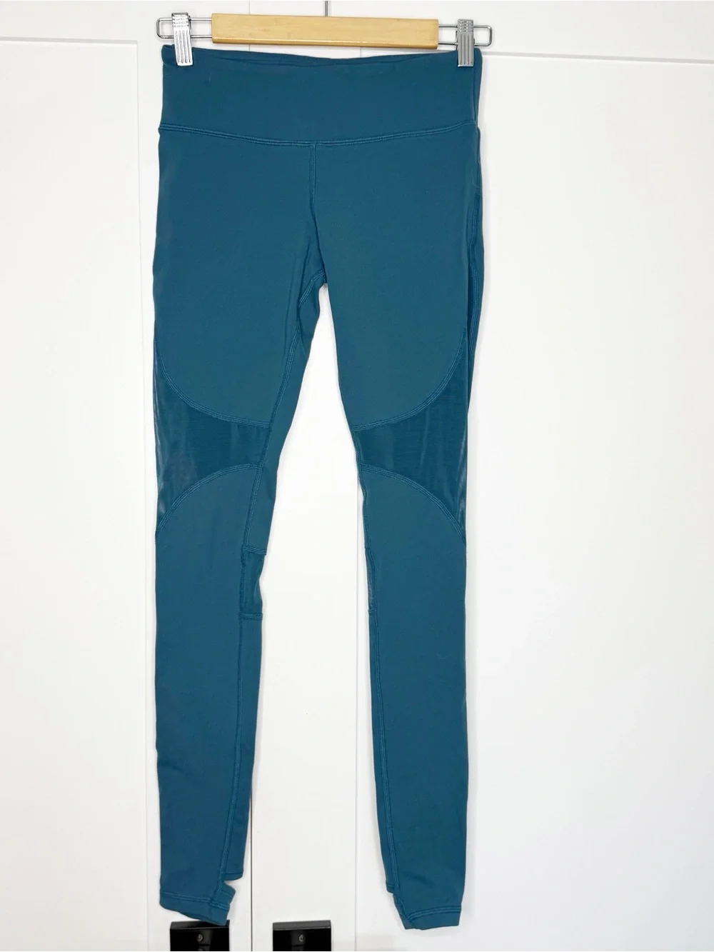 Alo Yoga Coast Leggings XS Teal stirrup mid rise athletic mesh workout gym yoga